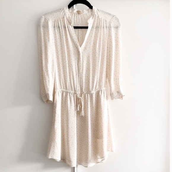 Aritzia Dresses & Skirts - Aritzia BABATON Silk Bennett Dress cream ivory long sleeve pattern print
